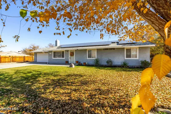 17360 Valeport AVE, Lancaster, CA 93535