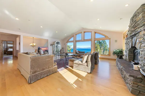 9140 Scenic Drive, Rubicon Bay, CA 96142-0000