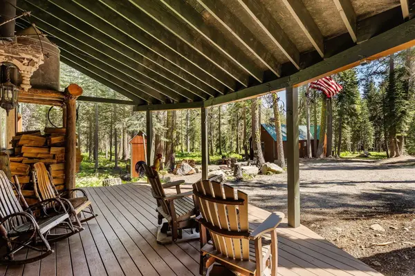 10825 Lola Montez Road, Soda Springs, CA 95728