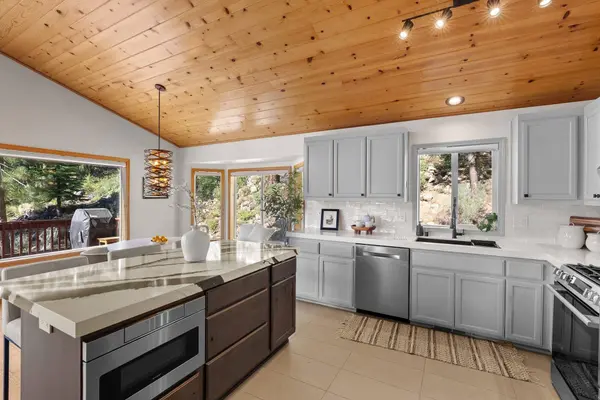 14774 Alder Creek Road, Truckee, CA 96161