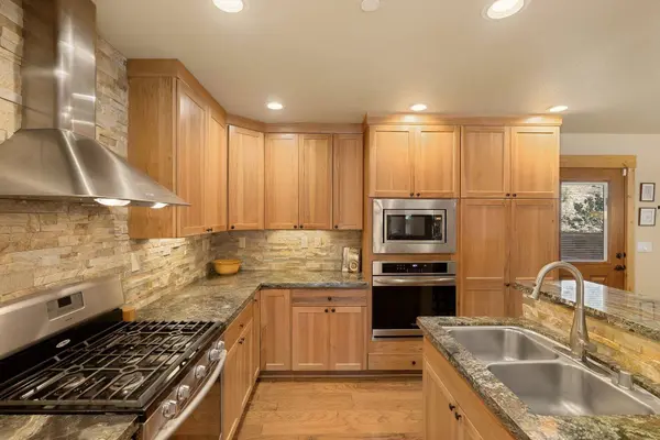 15224 W Reed Avenue, Truckee, CA 96161