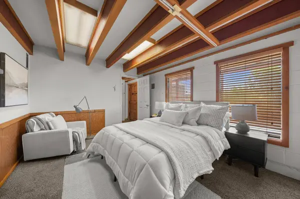 10306 Trout Creek Road, Truckee, CA 96161