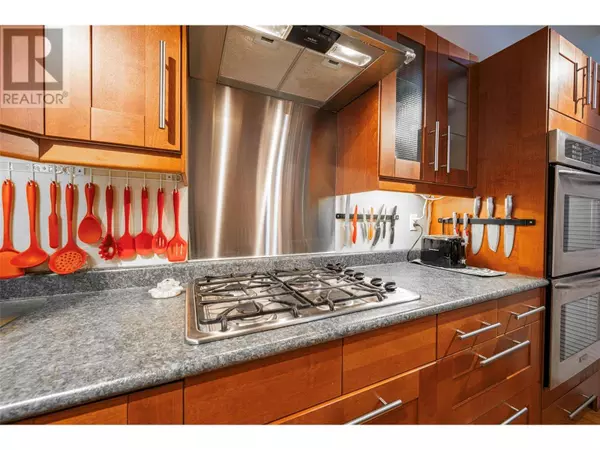 2104 Country Woods Road, Sorrento, BC V0E2W1