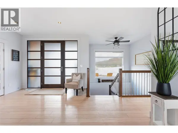 463 Golfview Place, Spallumcheen, BC V1H2J9