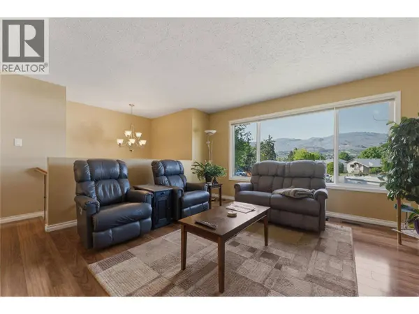 5524 South Vernon Place, Vernon, BC V1T8N5