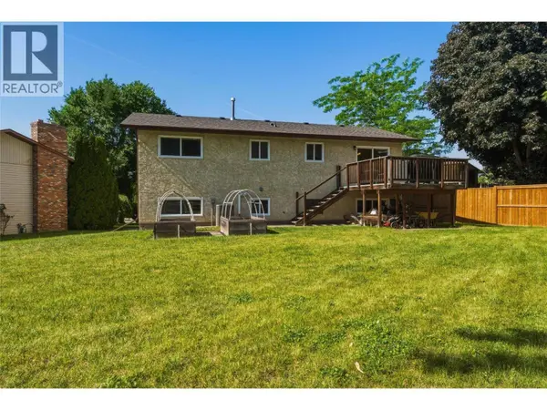 5524 South Vernon Place, Vernon, BC V1T8N5