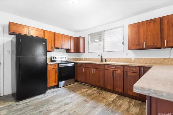 47-325 Ahuimanu RD, Kaneohe, HI 96744