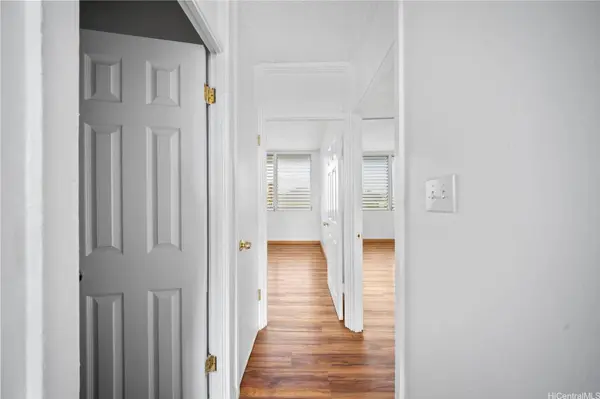 94-249 Waikele RD #A304, Waipahu, HI 96797