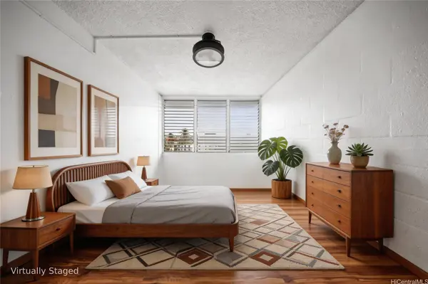 94-249 Waikele RD #A304, Waipahu, HI 96797