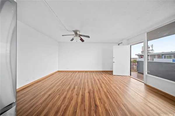 94-249 Waikele RD #A304, Waipahu, HI 96797