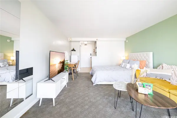 445 Seaside AVE #1514, Honolulu, HI 96815