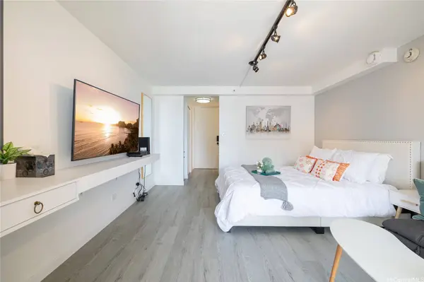 445 Seaside AVE #1603, Honolulu, HI 96815