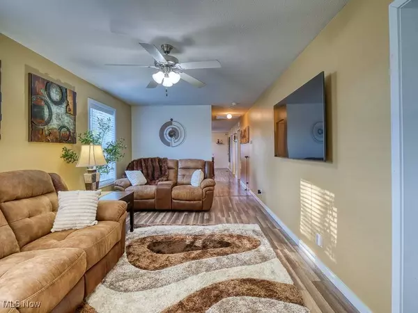 6610 Lear Nagle RD #156, North Ridgeville, OH 44039