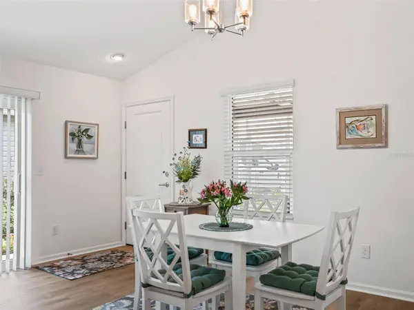 The Villages, FL 32163