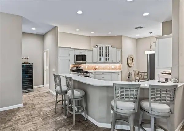 6065 KECKONEN DR, The Villages, FL 32163