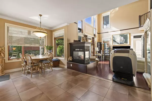 16308 91a AVE, Surrey, BC V4N 5S5