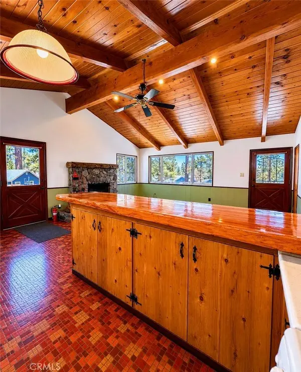 725 W Big Bear BLVD, Big Bear City, CA 92314