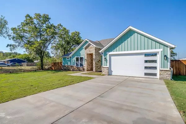 900 Cope Street, Mansfield, TX 76065