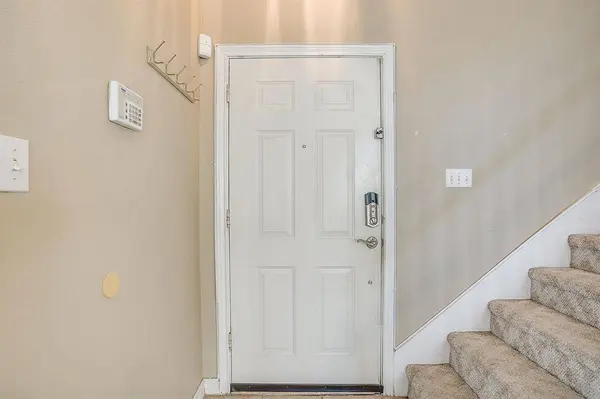 4034 Cottage Park Court, Arlington, TX 76013