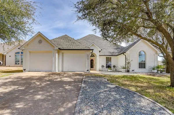 5529 Sierra Ridge Drive, Fort Worth, TX 76123