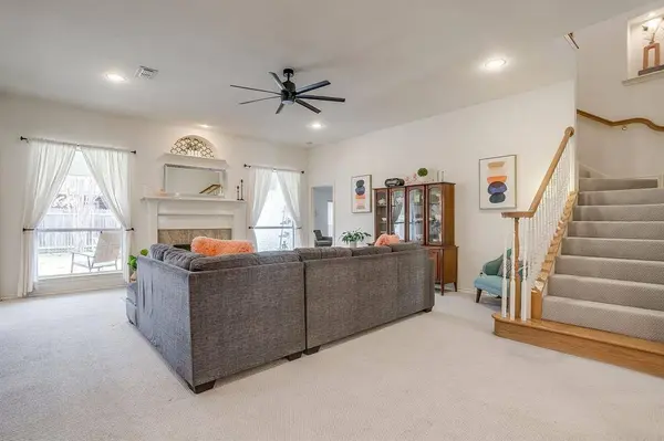 5529 Sierra Ridge Drive, Fort Worth, TX 76123