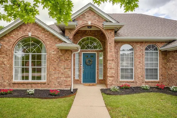 2107 Nichols Trail, Mansfield, TX 76063