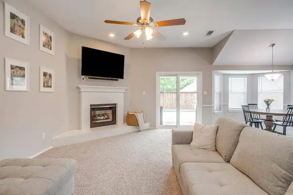 2107 Nichols Trail, Mansfield, TX 76063