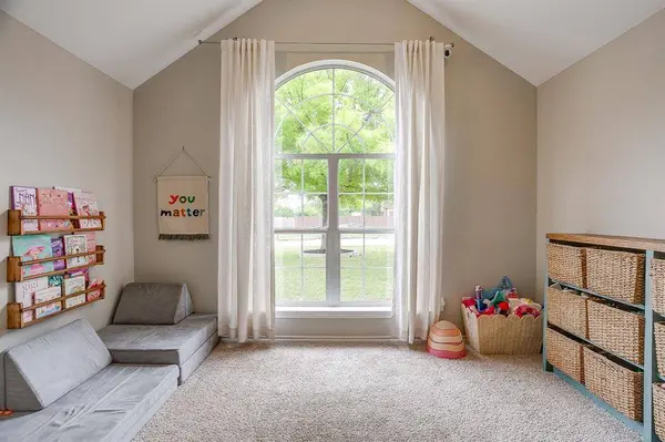 2107 Nichols Trail, Mansfield, TX 76063