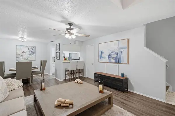 3201 Donnelly Circle #309, Fort Worth, TX 76107