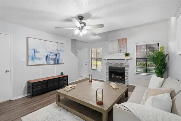 3201 Donnelly Circle #309, Fort Worth, TX 76107