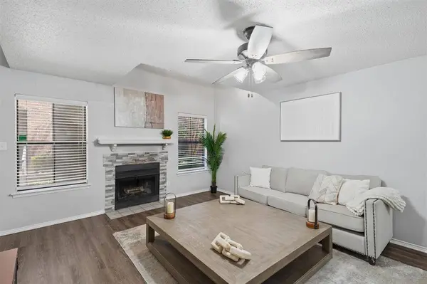3201 Donnelly Circle #309, Fort Worth, TX 76107