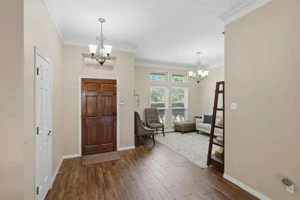 7501 Meadowside Road, Fort Worth, TX 76132