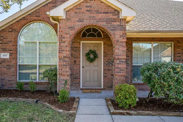 4517 Embercrest Lane, Fort Worth, TX 76123