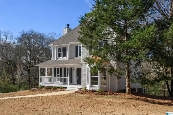 699 OLDE TOWNE CIRCLE, Alabaster, AL 35007