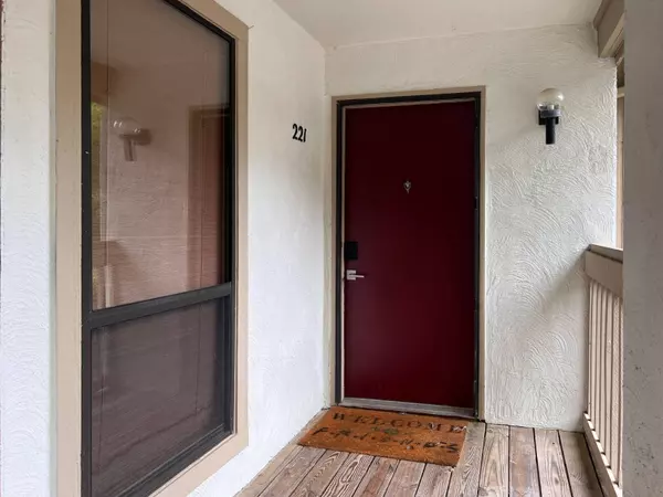 221 New Kent Place, Cary, NC 27511