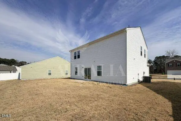 937 Berkeley Glen Road, Zebulon, NC 27597