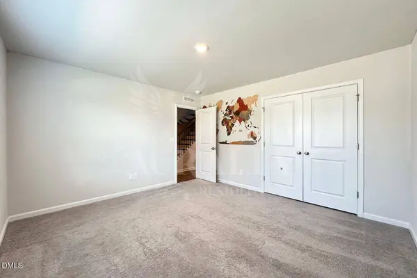 5243 Forsyth Park ST, Raleigh, NC 27616