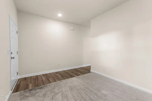 932 Berkeley Glen RD, Zebulon, NC 27597