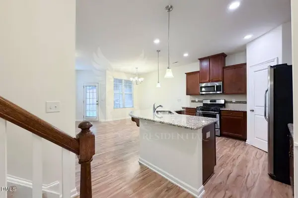 907 Saratoga DR, Durham, NC 27704
