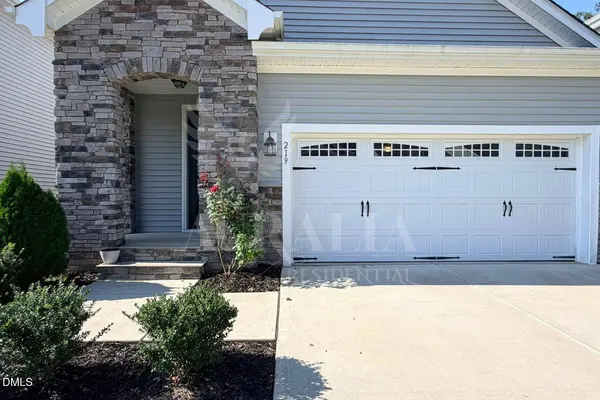 219 Wood Orchid LN, Garner, NC 27529