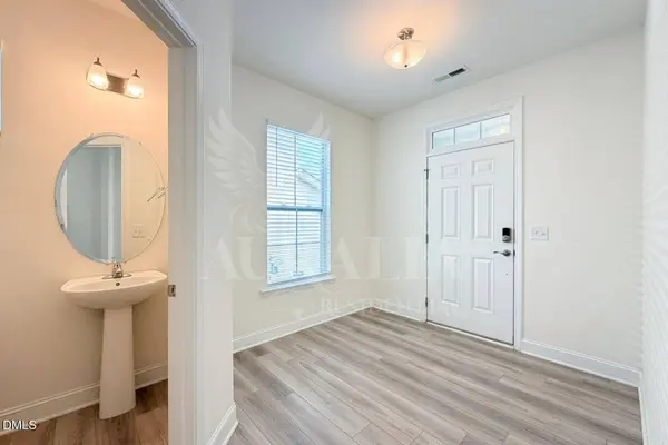 563 Whitley Ridge DR, Clayton, NC 27527