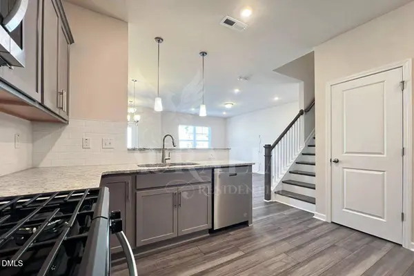 217 Truss Bridge ST, Fuquay Varina, NC 27526