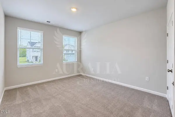 2336 Chert LN, Raleigh, NC 27610