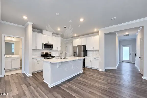 2336 Chert LN, Raleigh, NC 27610