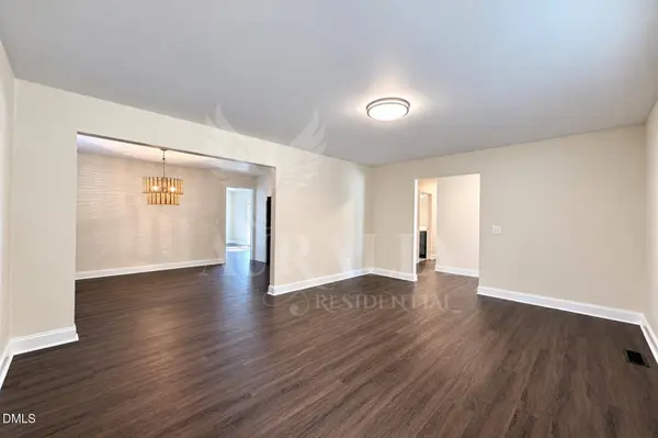 4800 Sweetbriar DR, Raleigh, NC 27609