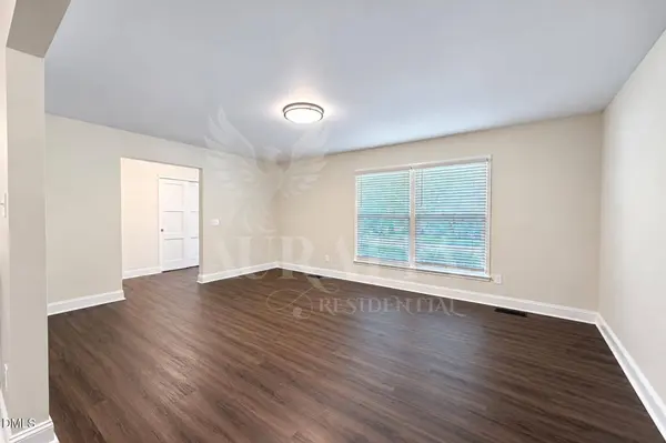4800 Sweetbriar DR, Raleigh, NC 27609