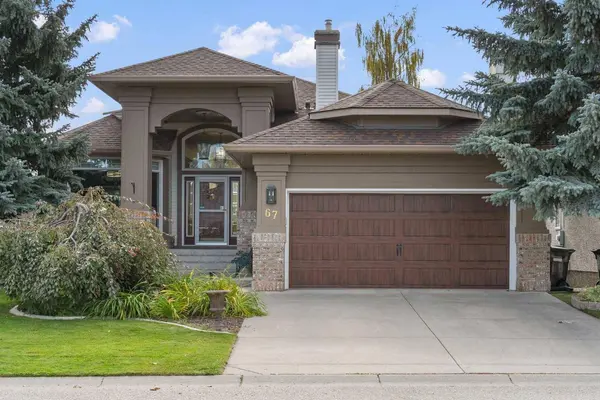 67 Valley Ridge GN NW, Calgary, AB T3B 5L5