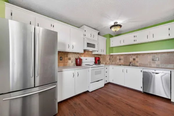 700 Allen ST SE #502, Airdrie, AB T4B 1E8