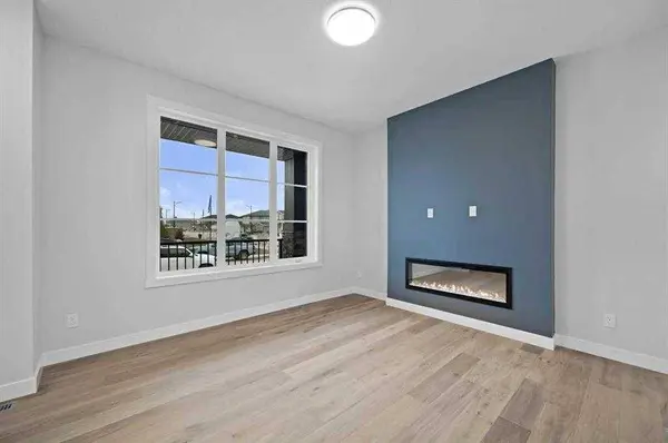 250 Southbow AVE, Cochrane, AB T4C 2S6