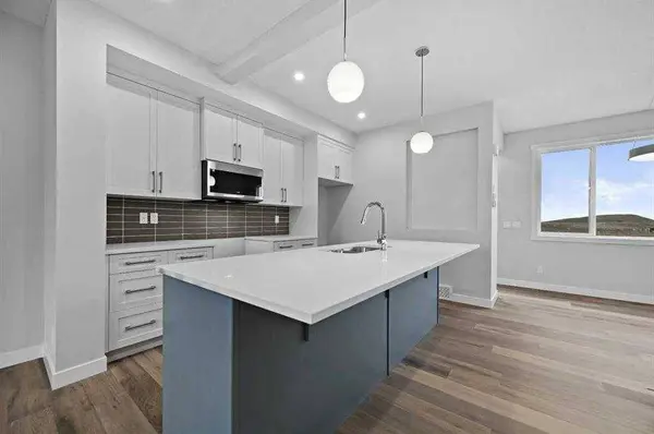 250 Southbow AVE, Cochrane, AB T4C 2S6